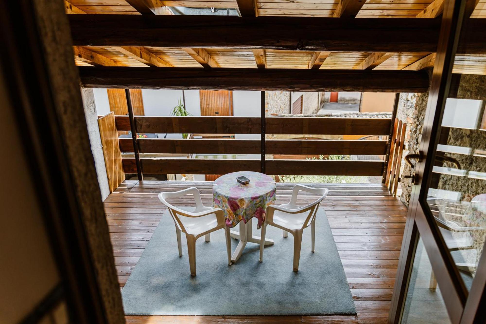 Cozy Castello Appartement Manerba del Garda Buitenkant foto