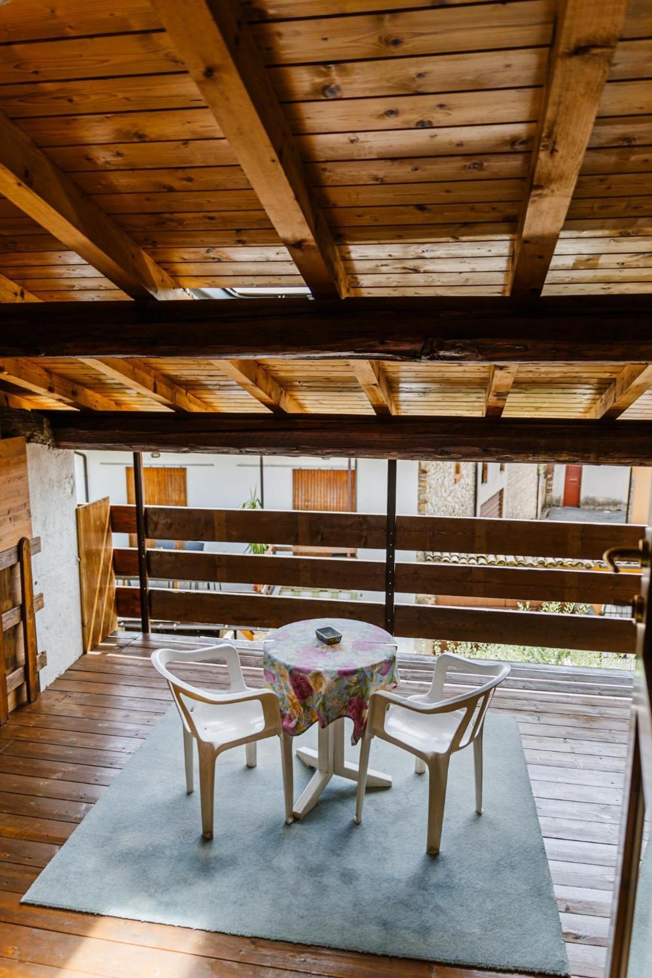 Cozy Castello Appartement Manerba del Garda Buitenkant foto