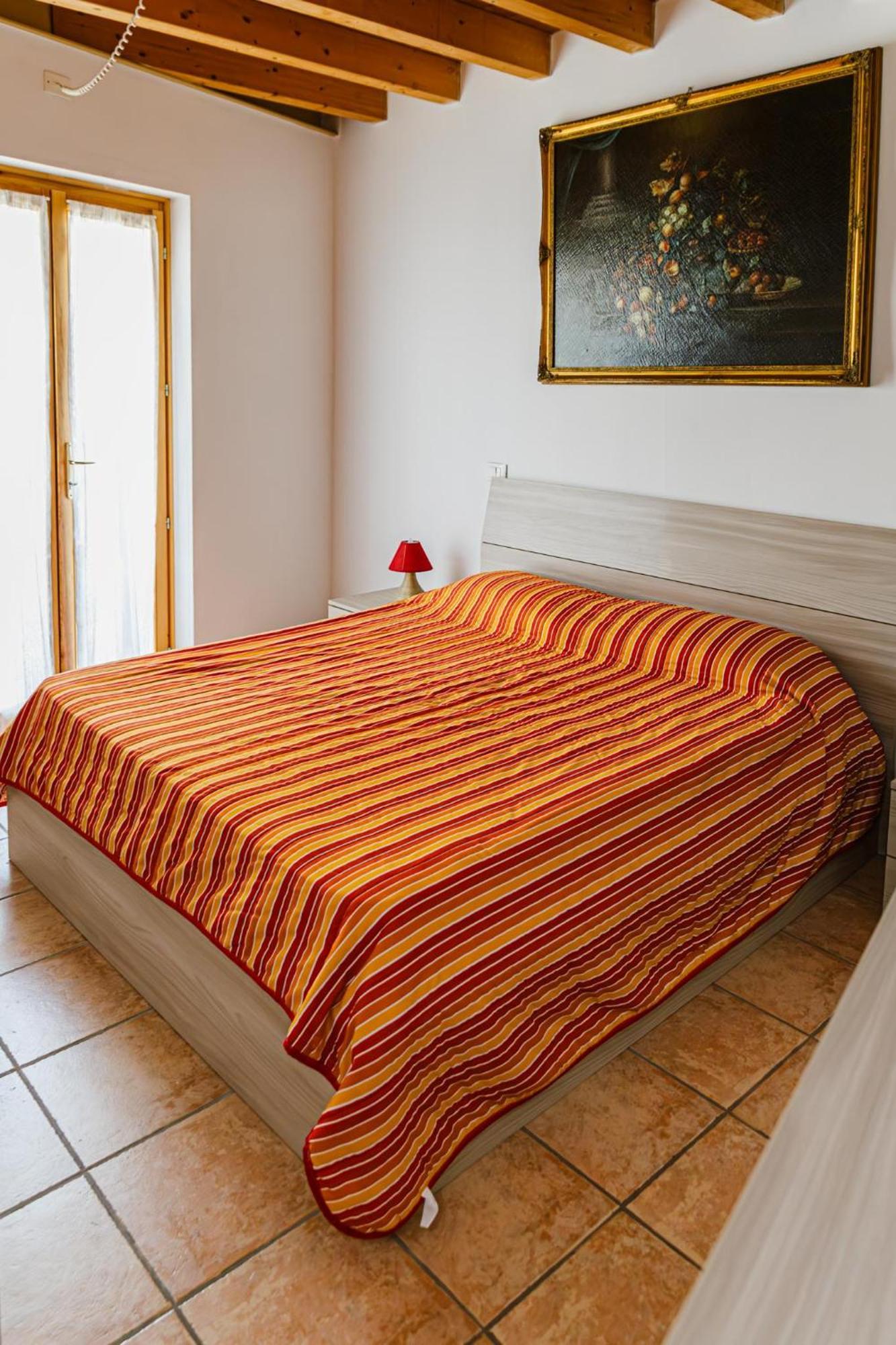 Cozy Castello Appartement Manerba del Garda Buitenkant foto