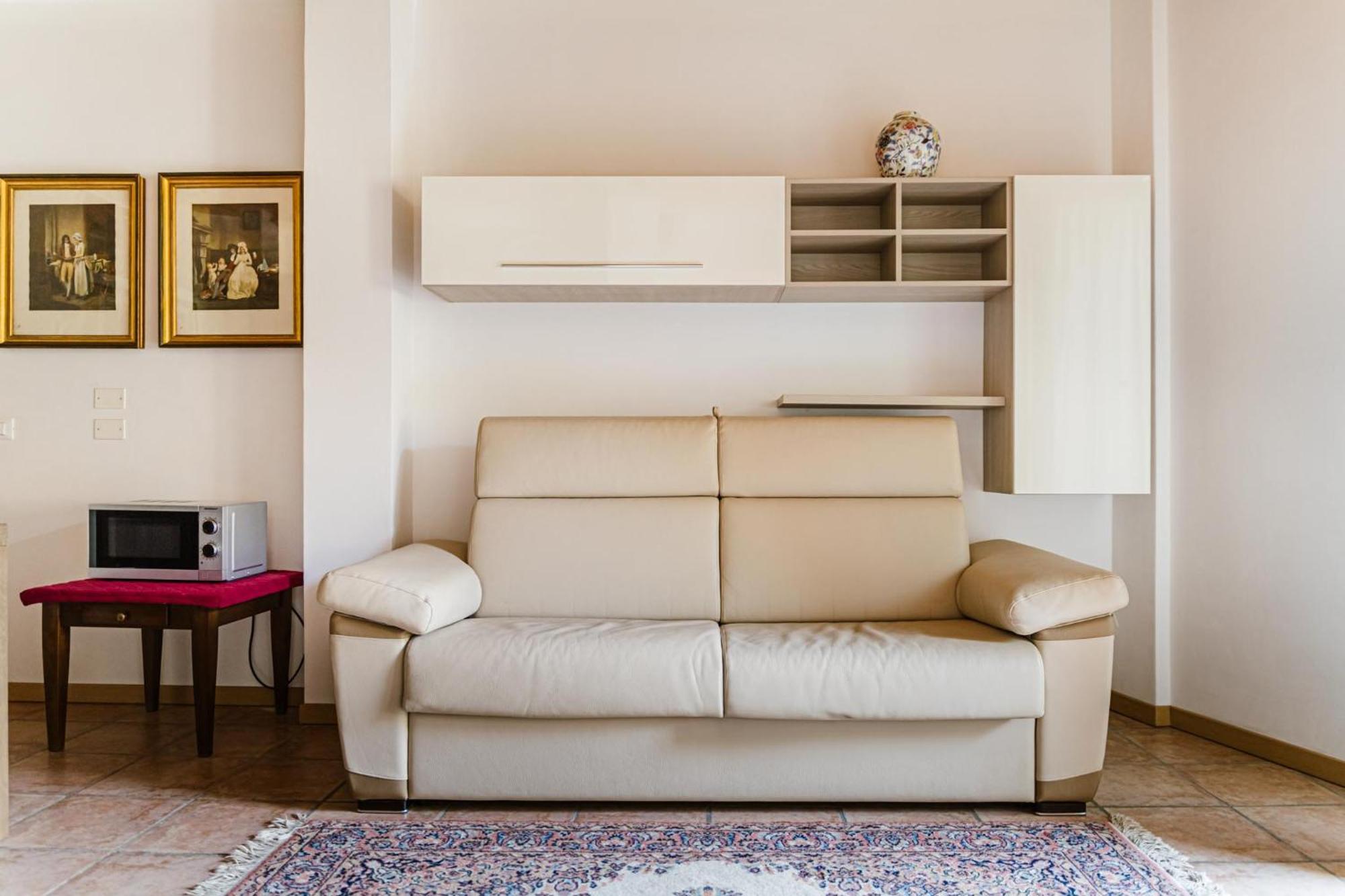 Cozy Castello Appartement Manerba del Garda Buitenkant foto